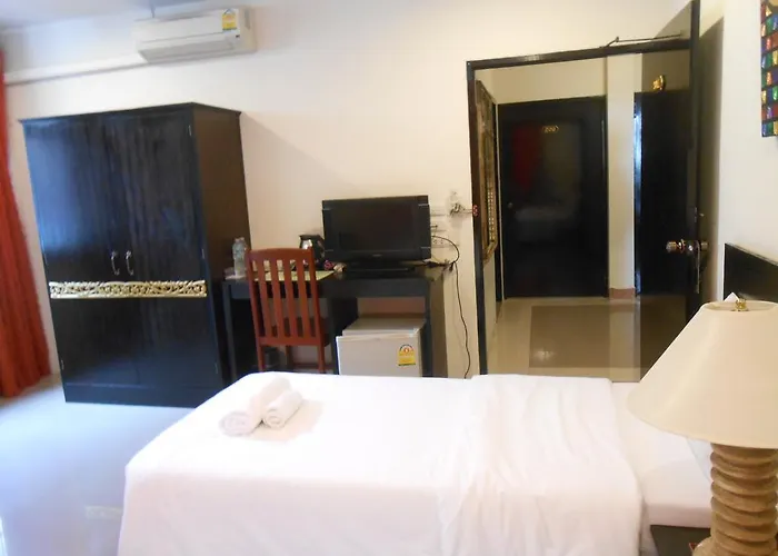 The Bang Khun Phrom Hotel
