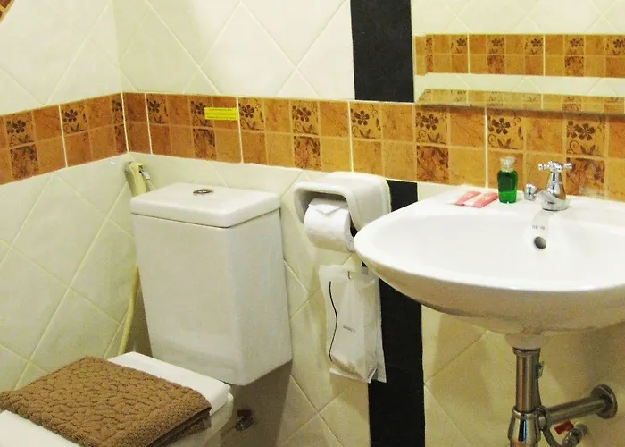 Hotel The Bang Khun Phrom 3*